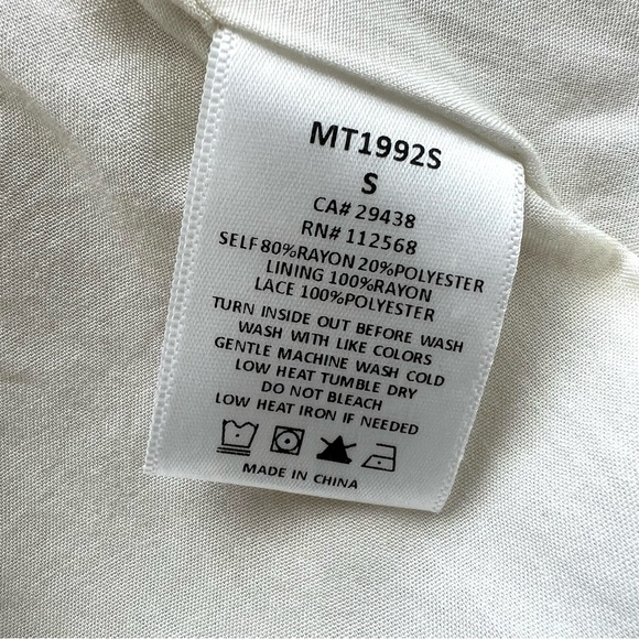 Miss Me Boho Tiered Lace Trim Tasseled Peasant - Picture 7 of 7